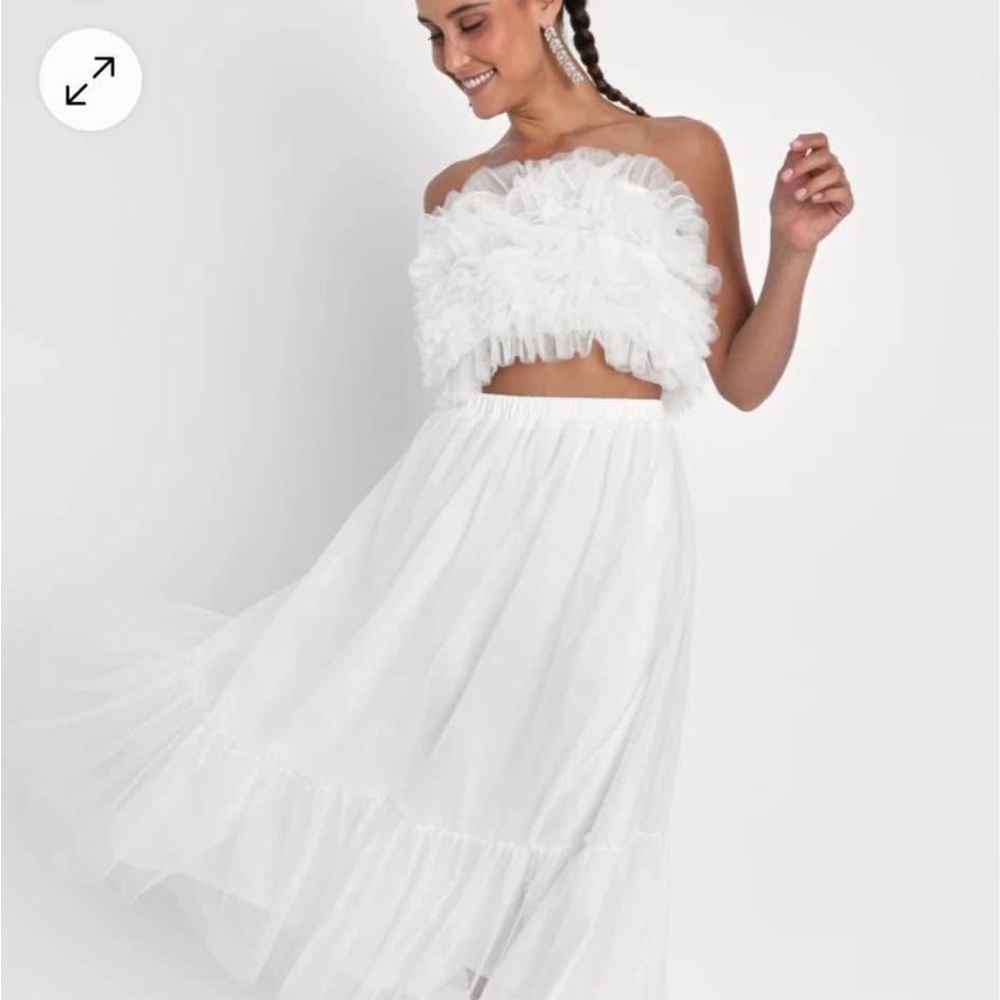 Elegant White Skirt